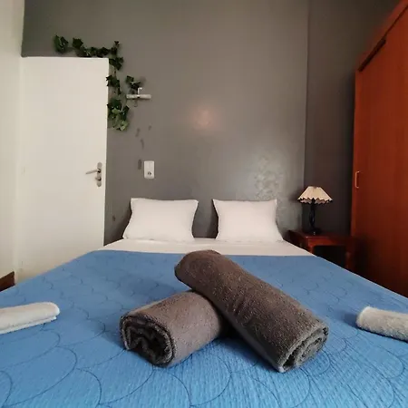 T3 N4 Combes Apartment *